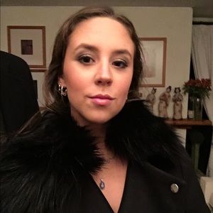 Meet your Posher, Luz maria